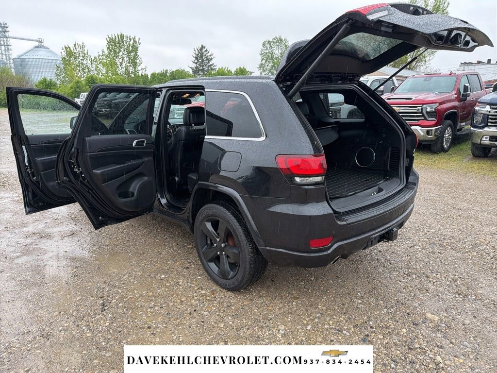 Used 2015 Jeep Grand Cherokee Altitude AWD/4WD image 24