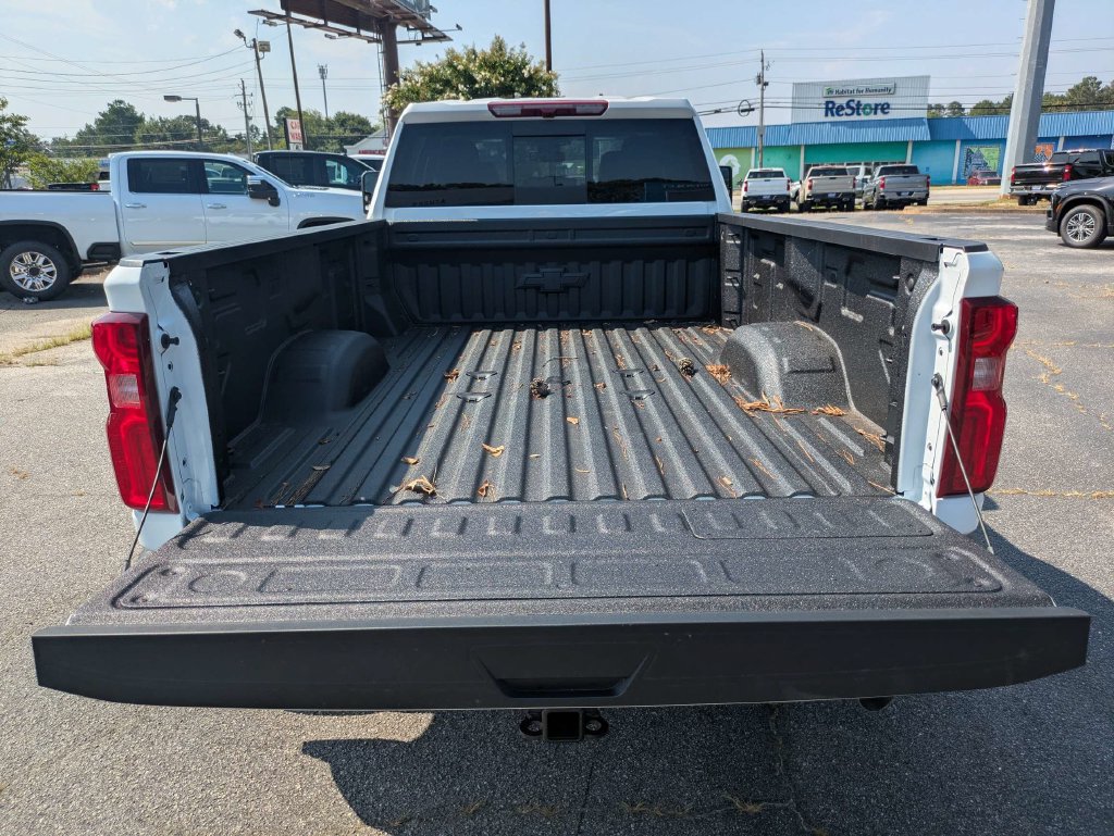 New 2026 Chevrolet Silverado 3500 LTZ w/ LTZ Convenience Package AWD/4WD image 13
