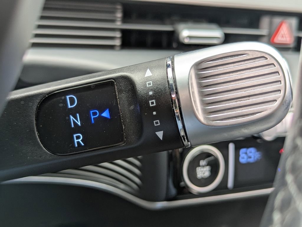 Used 2024 Hyundai Ioniq 5 SEL RWD image 16