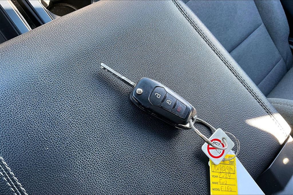 Used 2024 Ford F150 XLT w/ Mobile Office Package image 34