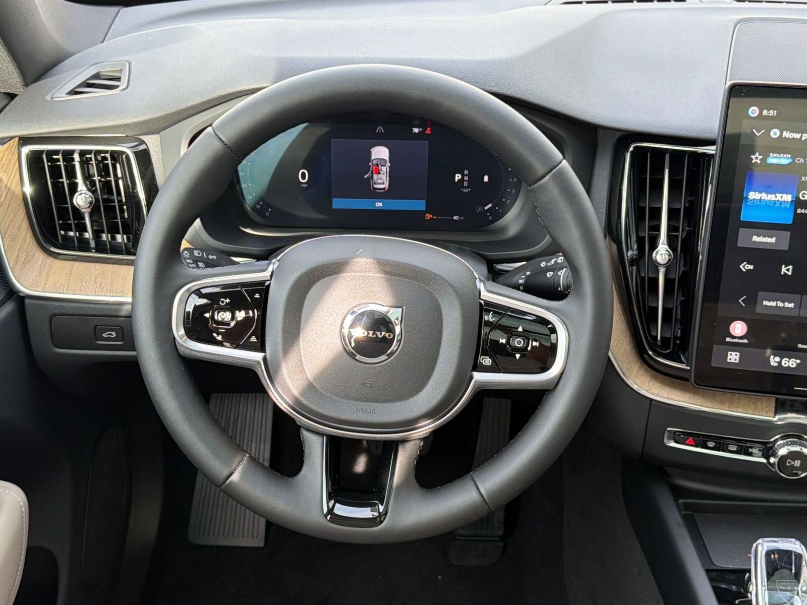 New 2026 Volvo XC60 B5 Plus w/ Climate Package AWD/4WD image 11