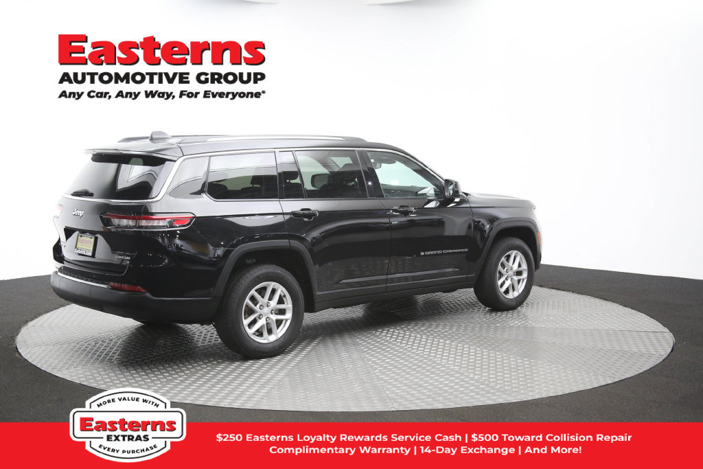 Used 2022 Jeep Grand Cherokee L Laredo w/ Luxury Tech Group I AWD/4WD image 43