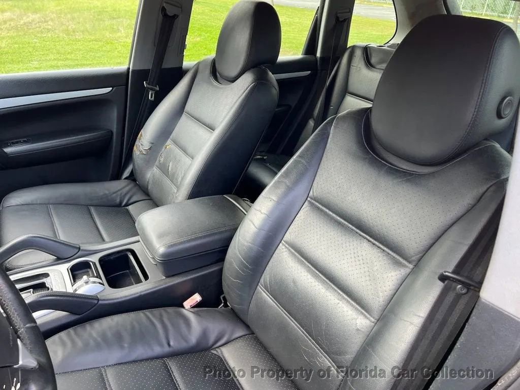 Used 2005 Porsche Cayenne S image 10