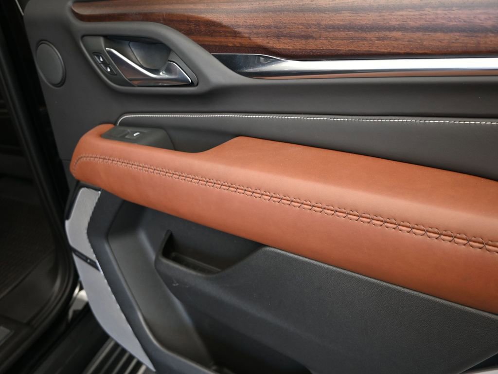 Used 2023 GMC Yukon Denali Ultimate image 22