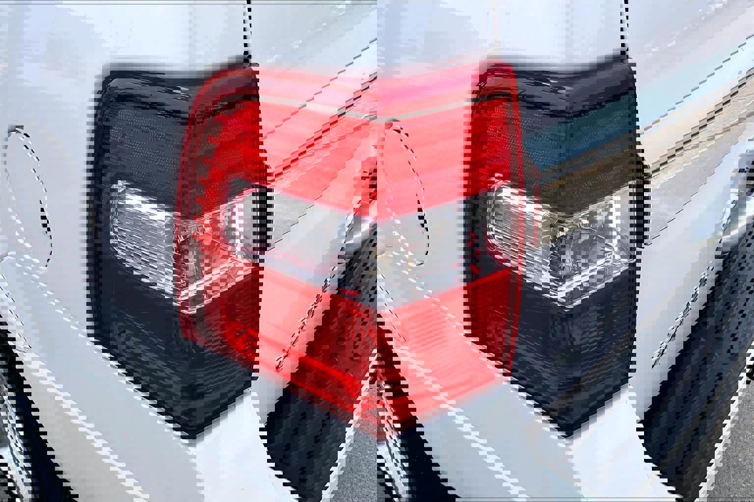 Used 2015 Ford Expedition Platinum image 29