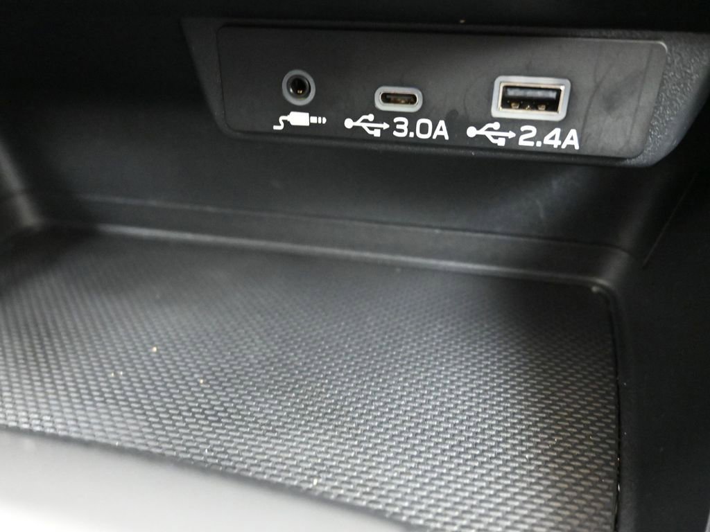 Used 2024 Subaru Crosstrek 2.0i Premium image 34