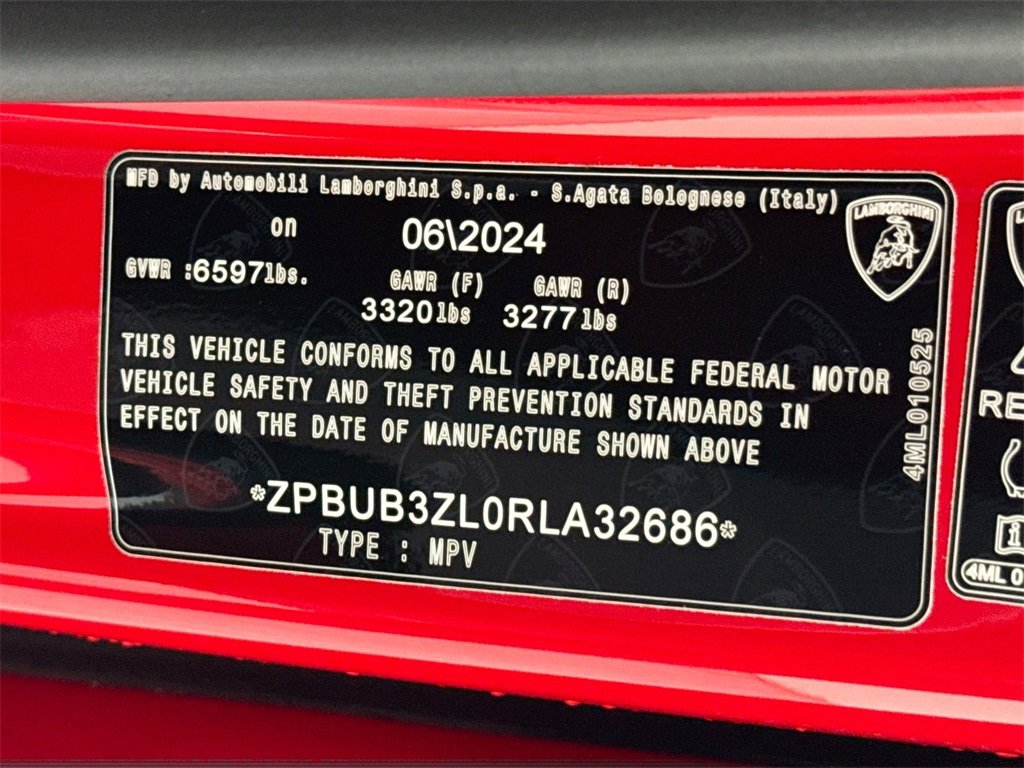 Used 2024 Lamborghini Urus S image 34