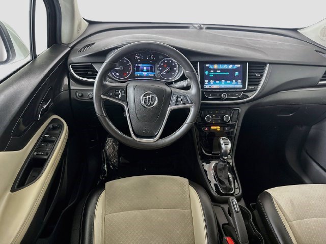 Used 2020 Buick Encore Preferred FWD image 16