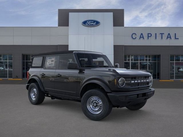 New 2025 Ford Bronco 4-Door image 7