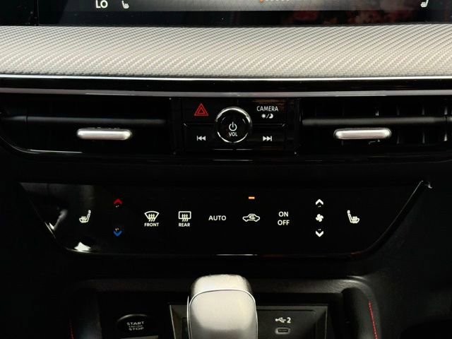 New 2025 Nissan Kicks SR w/ SR Premium Package image 25
