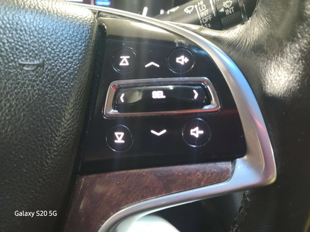 Used 2017 Cadillac XTS Luxury image 28