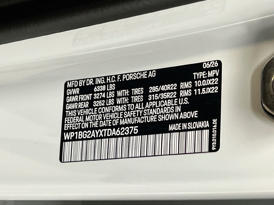 New 2026 Porsche Cayenne GTS AWD/4WD image 35