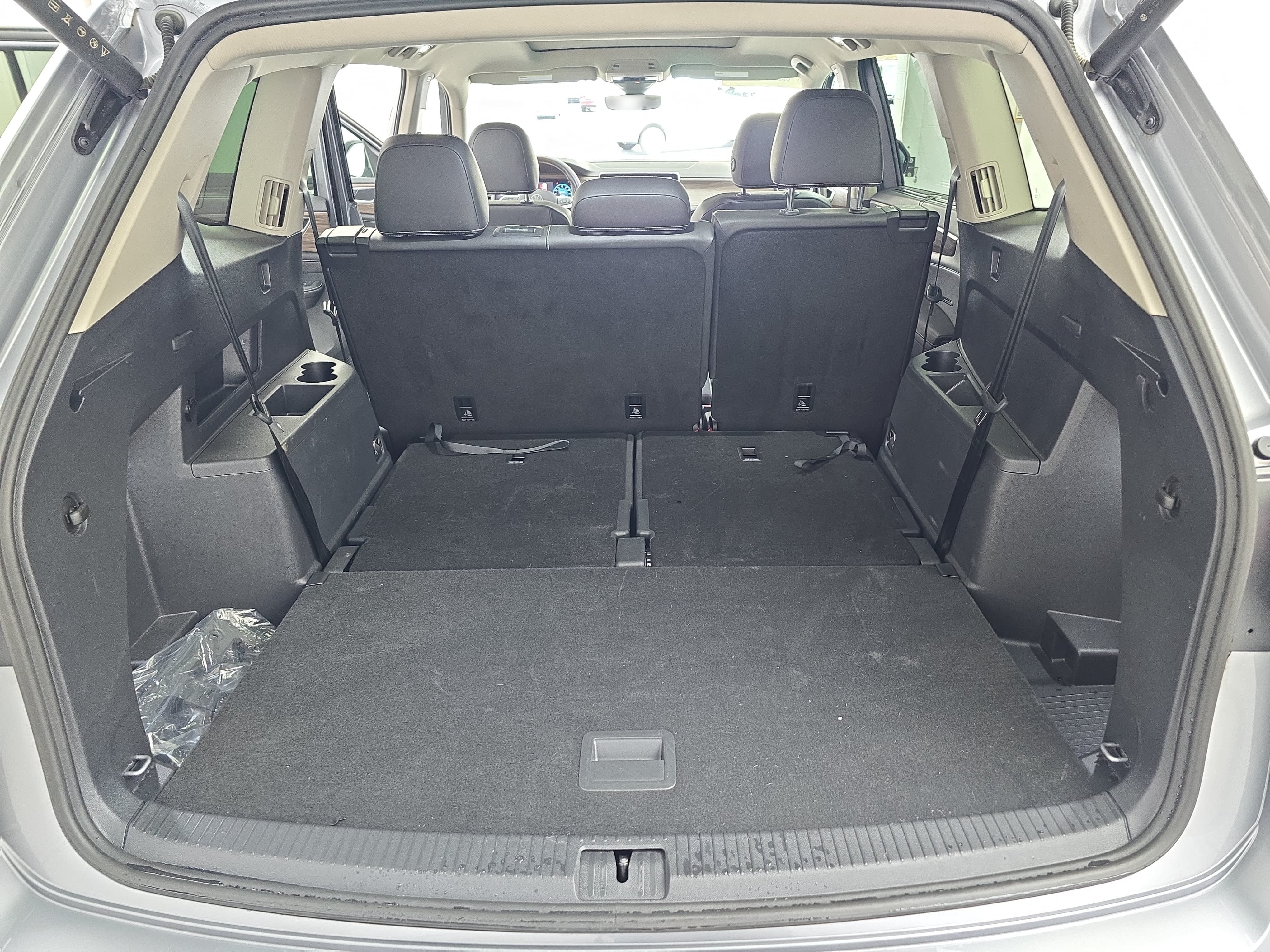 Certified 2025 Volkswagen Atlas SEL AWD/4WD image 13