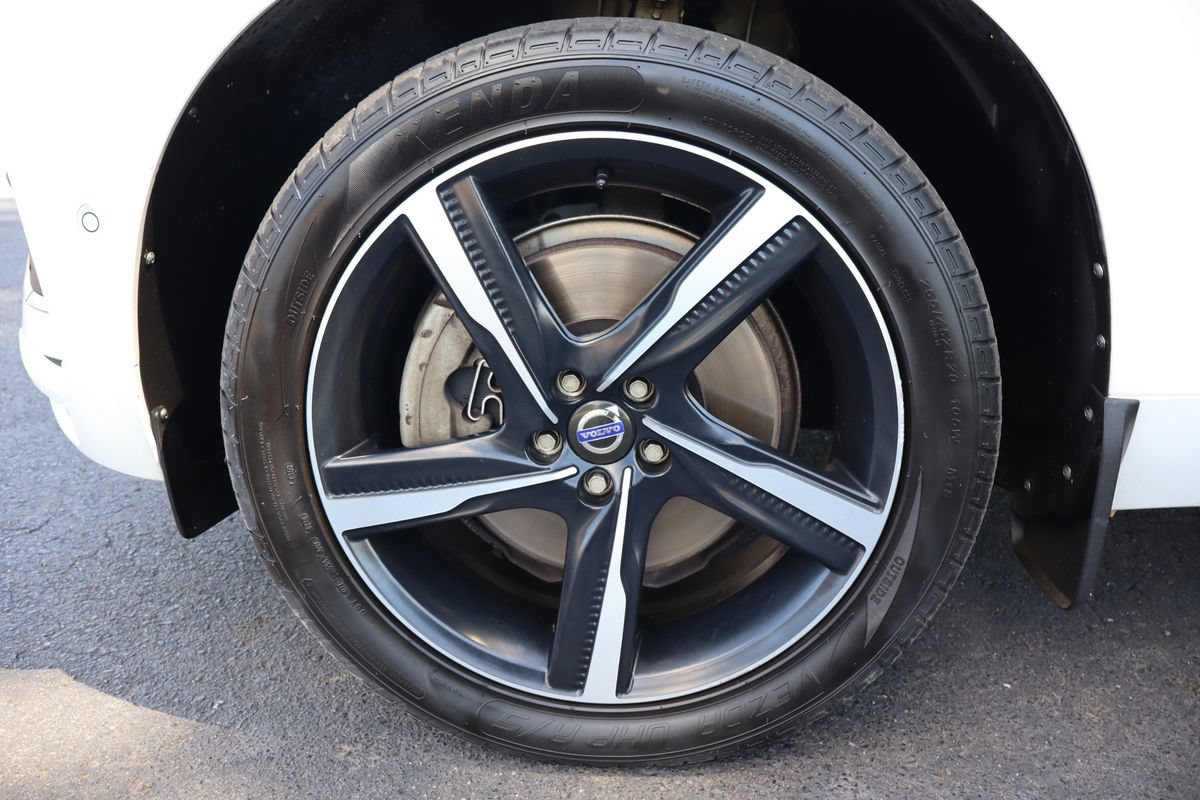 Used 2018 Volvo XC60 T6 Inscription w/ Convenience Package AWD/4WD image 42