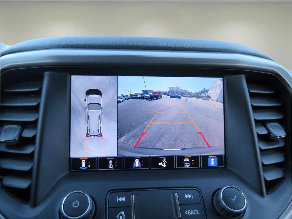 Used 2023 GMC Acadia AT4 w/ Technology Package AWD/4WD image 17