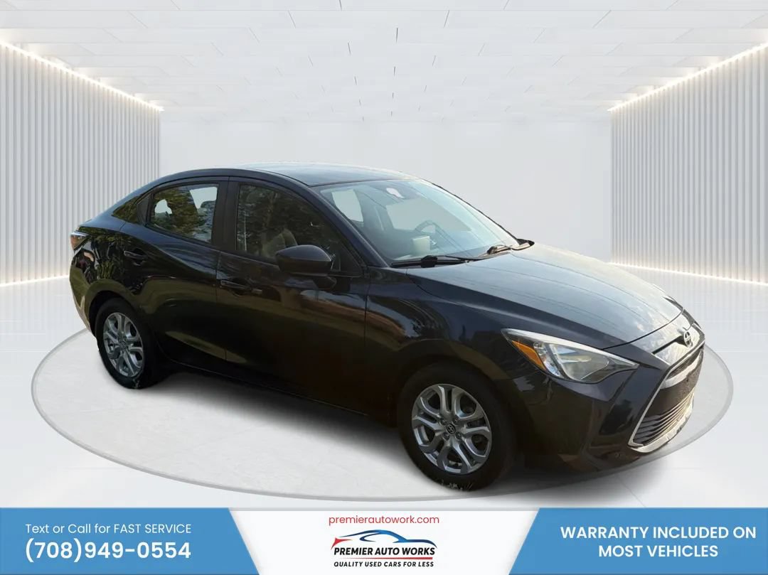 Used 2016 Scion iA FWD image 3