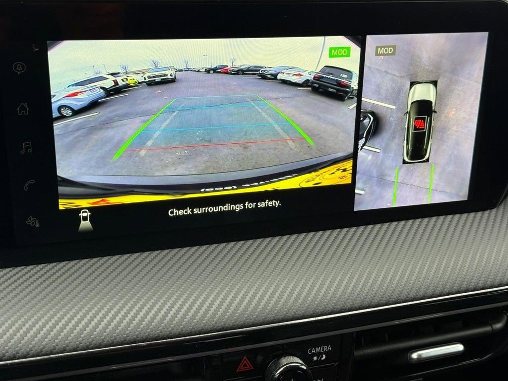 Used 2025 Nissan Kicks SR image 15