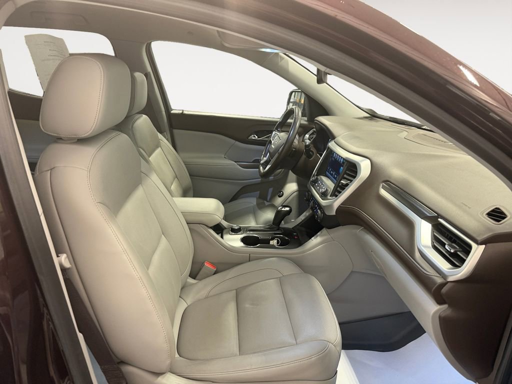 Used 2018 GMC Acadia SLT image 26
