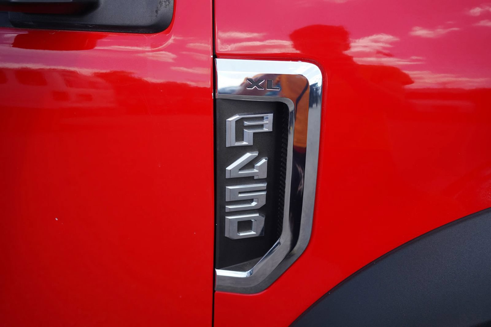 Used 2019 Ford F450 XL w/ XL Value Package RWD image 25