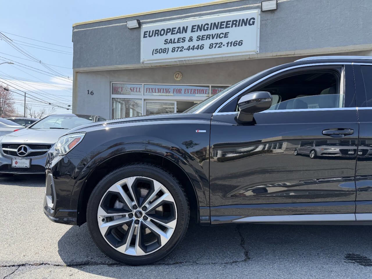 Used 2020 Audi Q3 2.0T Premium Plus w/ Premium Plus Package AWD/4WD image 11
