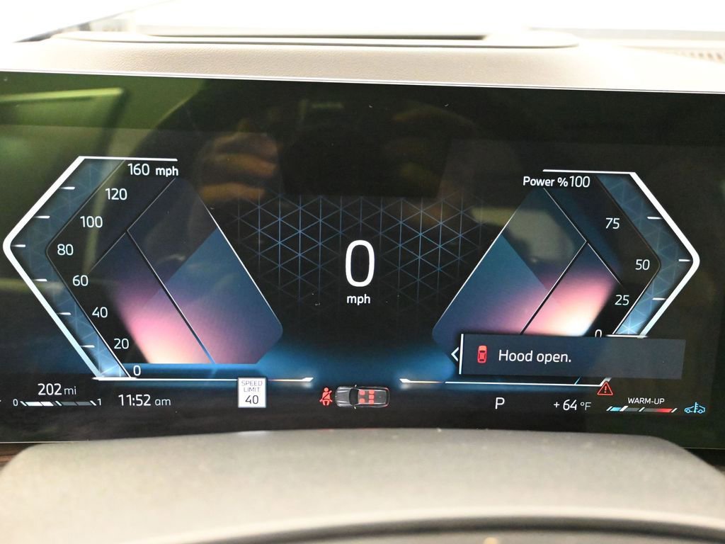 Used 2023 BMW X7 xDrive40i w/ Executive Package image 35