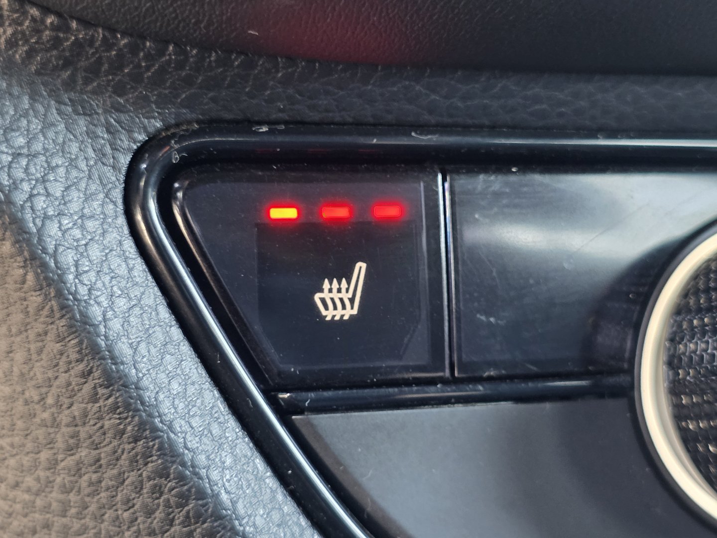 Certified 2024 Honda HR-V Sport image 4