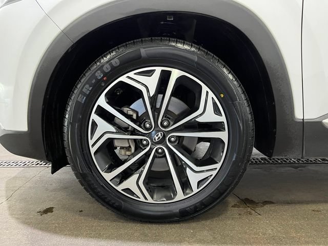 Used 2019 Hyundai Santa Fe AWD image 25