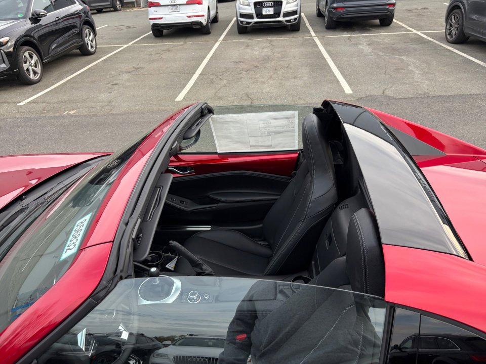 New 2026 MAZDA MX-5 Miata RF Grand Touring w/ Appearance Package image 19