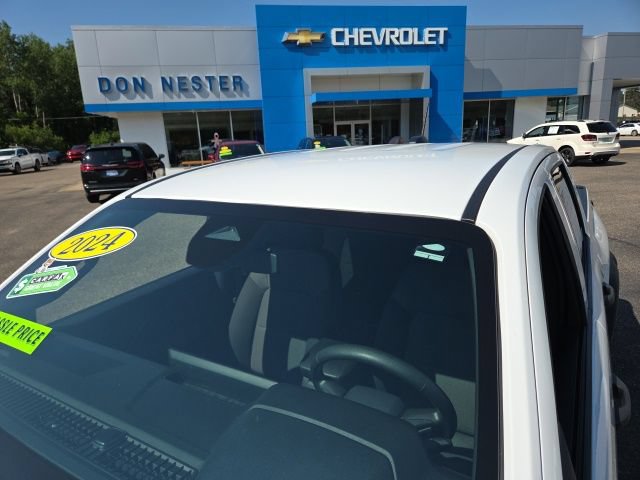 Used 2024 Chevrolet Colorado Trail Boss w/ Technology Package AWD/4WD image 38