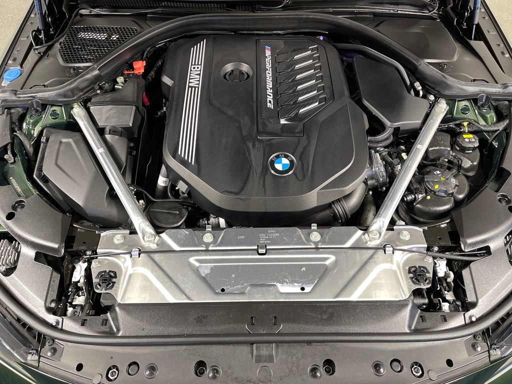 Used 2022 BMW M440i Coupe w/ Shadowloine Package RWD image 9