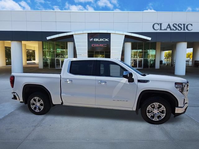 Used 2025 GMC Sierra 1500 SLT RWD image 9