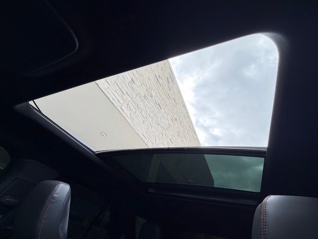 Used 2025 Ford Explorer ST w/ Sun And Sound Package image 33