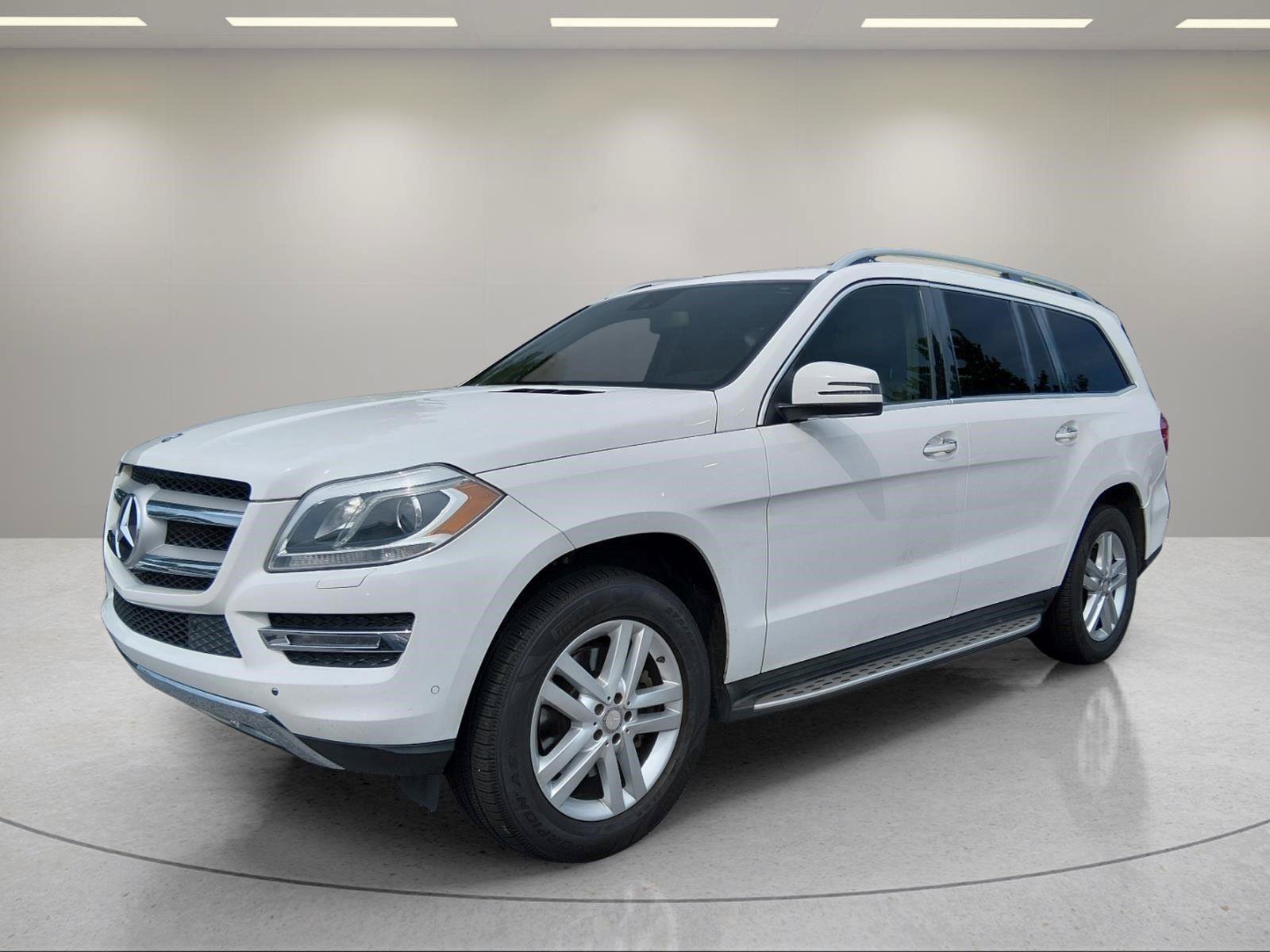 Used 2016 Mercedes-Benz GL 450 4MATIC image 1