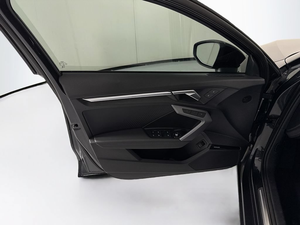 Used 2025 Audi A3 2.0T Premium Plus w/ Premium Plus Package AWD/4WD image 25