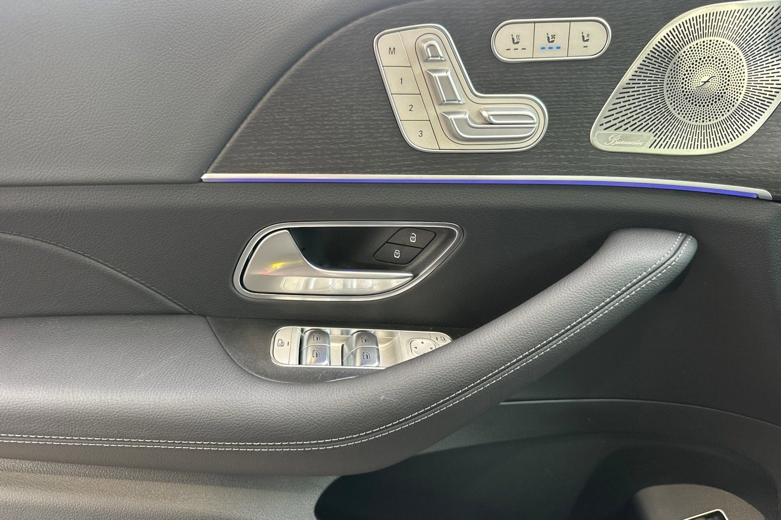 New 2026 Mercedes-Benz GLE 450 4MATIC image 14