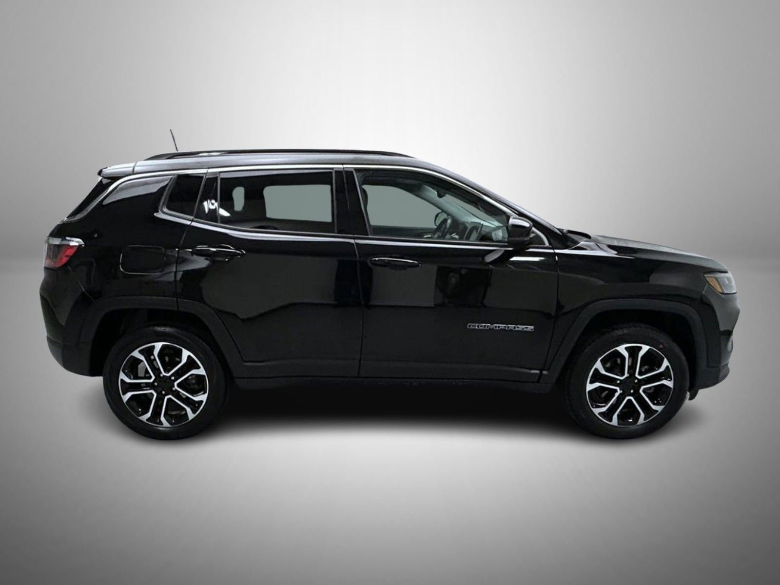 Used 2022 Jeep Compass Limited image 4