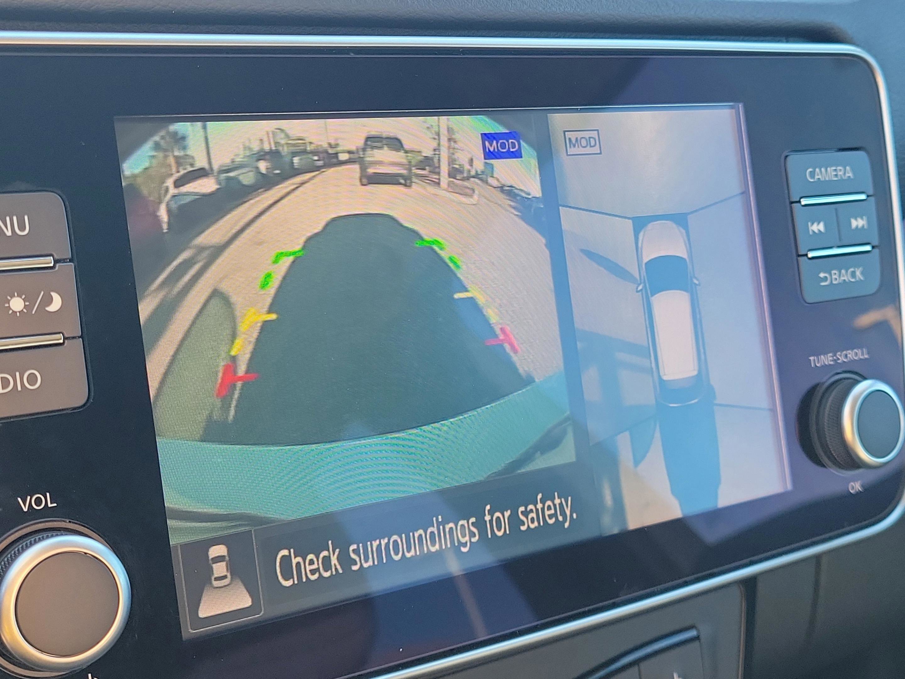 Certified 2024 Nissan Leaf SV Plus image 24