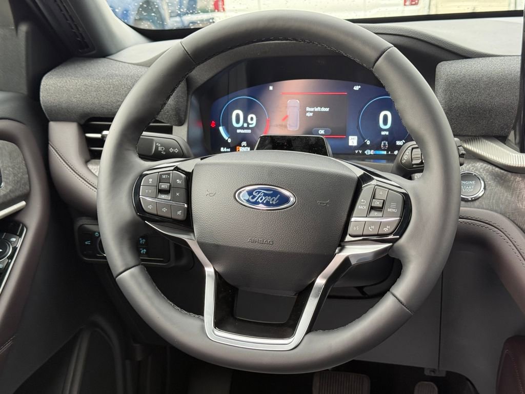 New 2026 Ford Explorer Platinum image 15