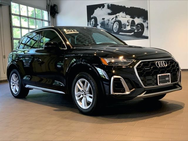 Used 2023 Audi Q5 2.0T Premium w/ Convenience Package