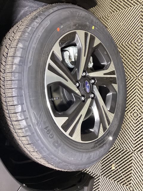 Certified 2026 Subaru Crosstrek 2.5i Premium AWD/4WD image 8