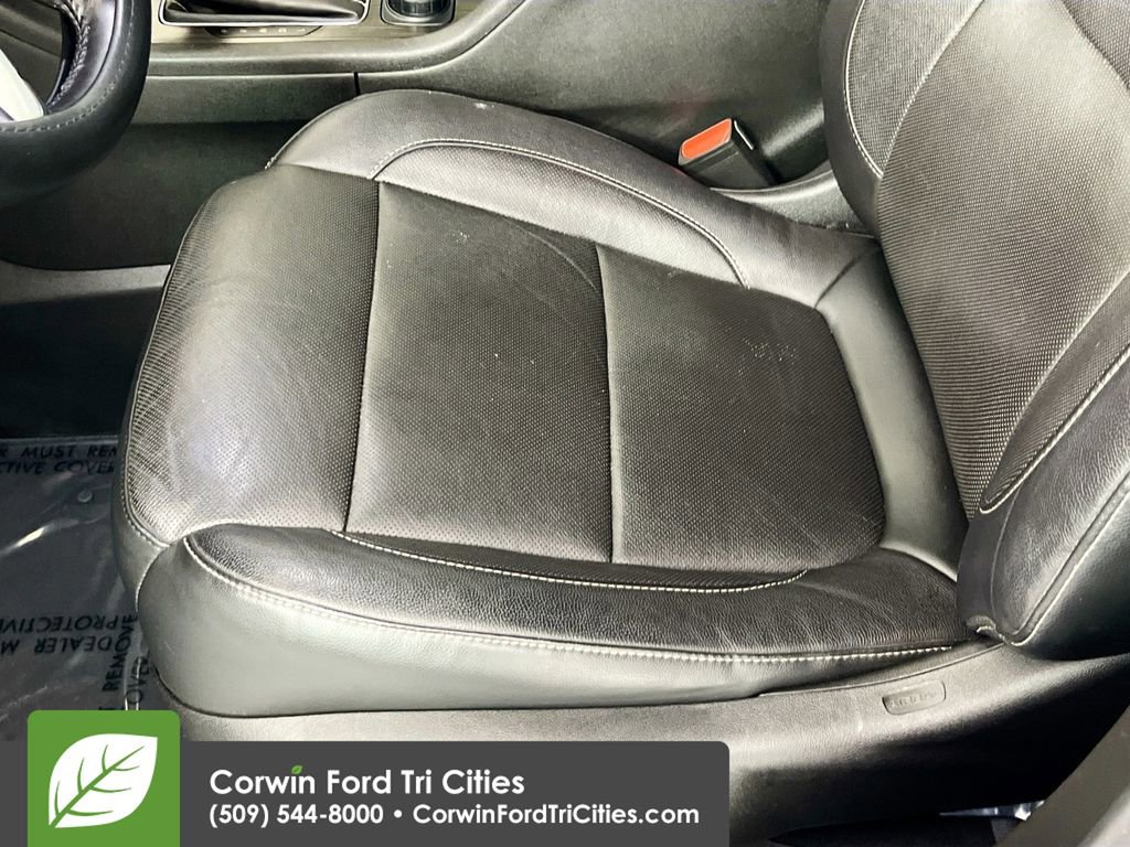 Used 2019 GMC Acadia SLT w/ LPO, Cargo Package AWD/4WD image 24