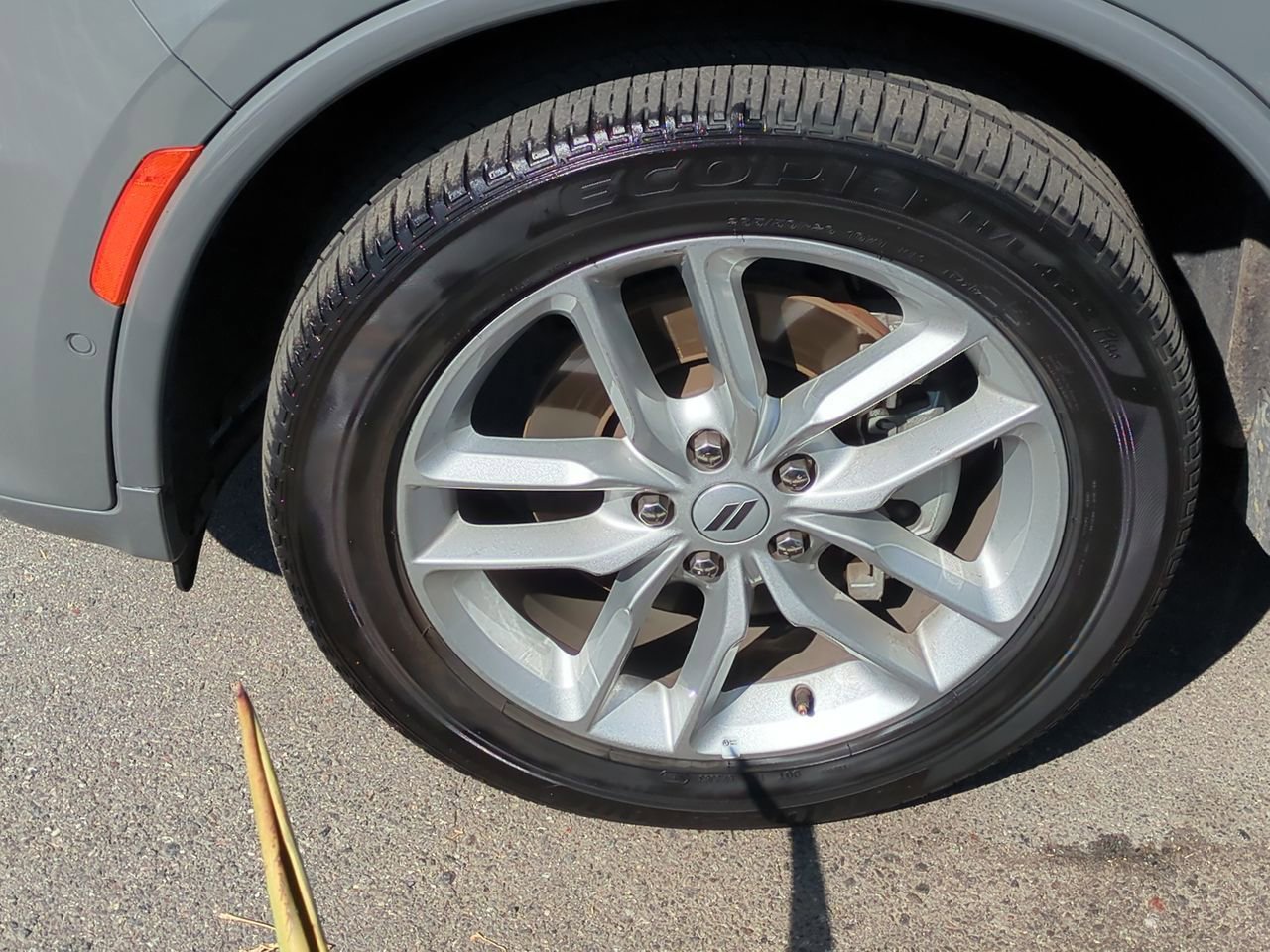 Used 2025 Dodge Durango GT AWD/4WD image 33