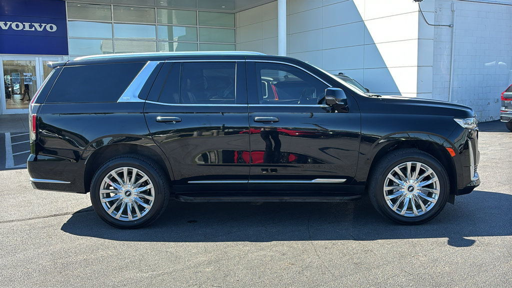Used 2023 Cadillac Escalade Premium Luxury AWD/4WD image 27