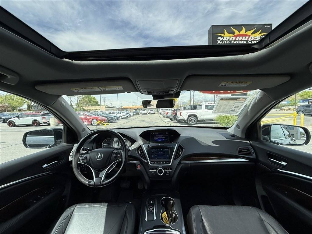 Used 2017 Acura MDX w/ Technology Package FWD image 23