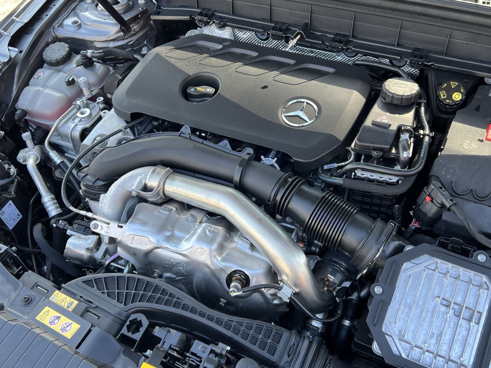 Used 2026 Mercedes-Benz GLB 250 4MATIC image 27