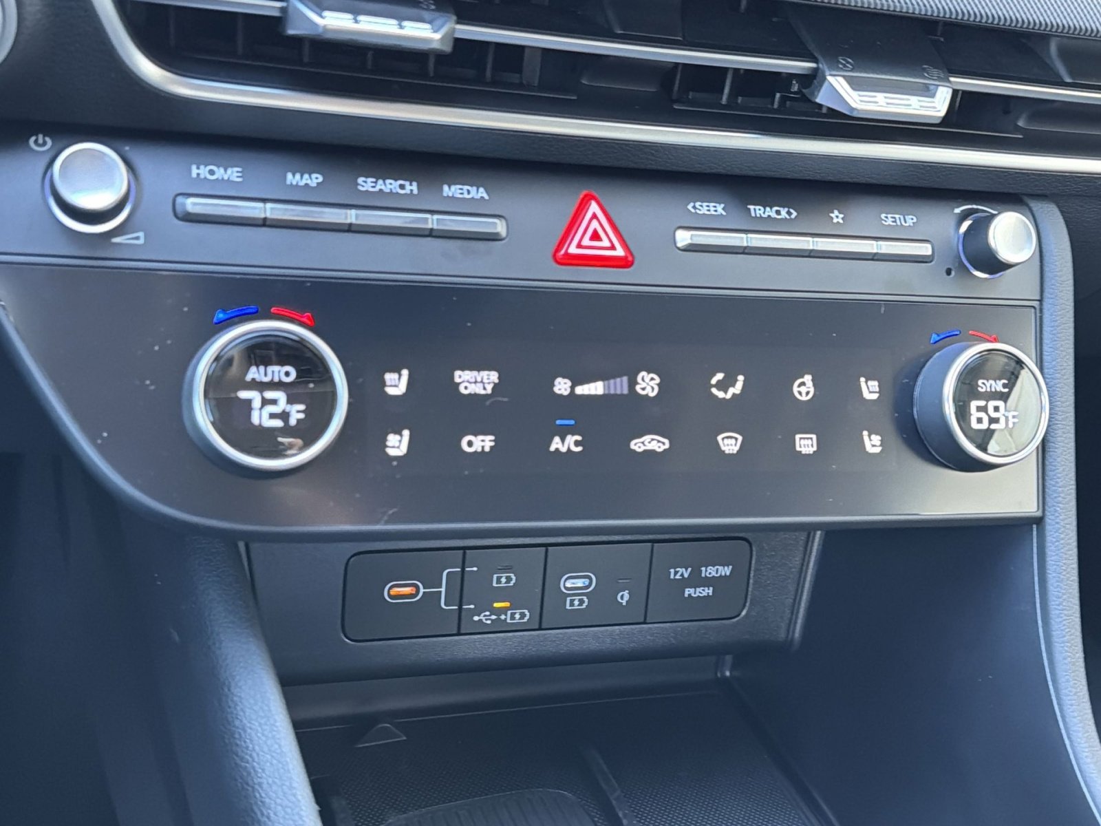 New 2026 Hyundai Sonata Limited image 21