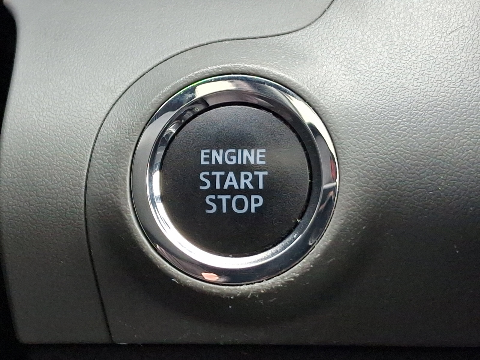 Used 2021 Toyota Avalon XLE image 25