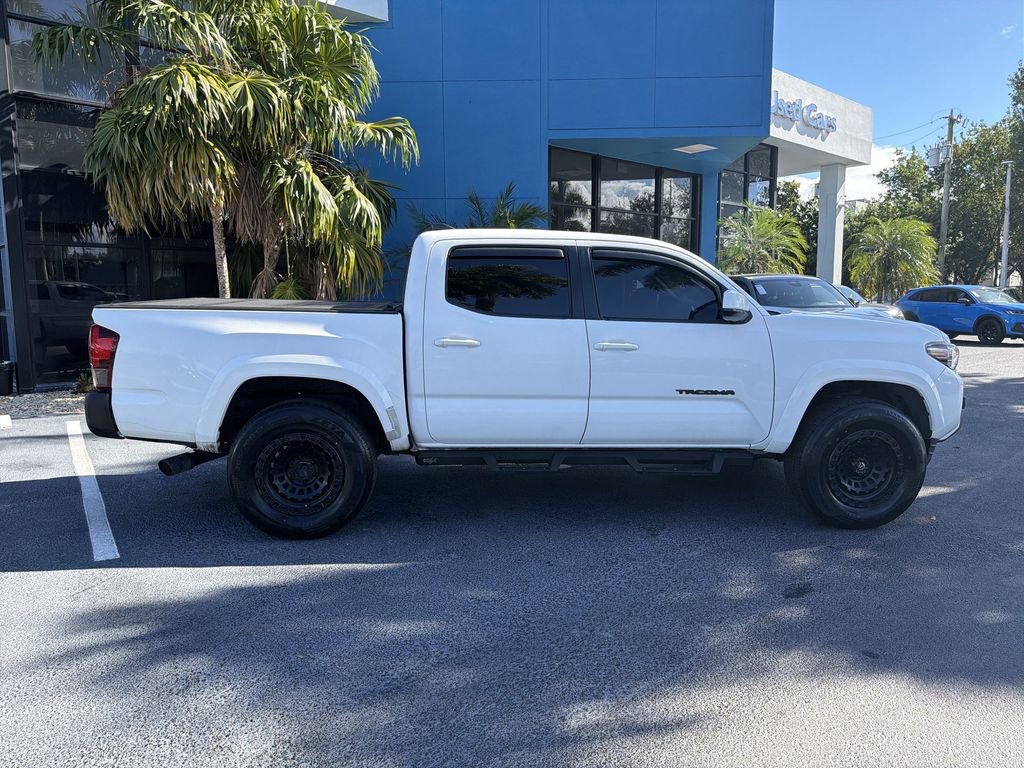 Used 2020 Toyota Tacoma SR5 image 9