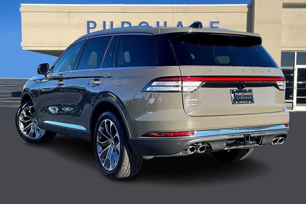 New 2026 Lincoln Aviator Reserve w/ Illumination Package AWD/4WD image 3