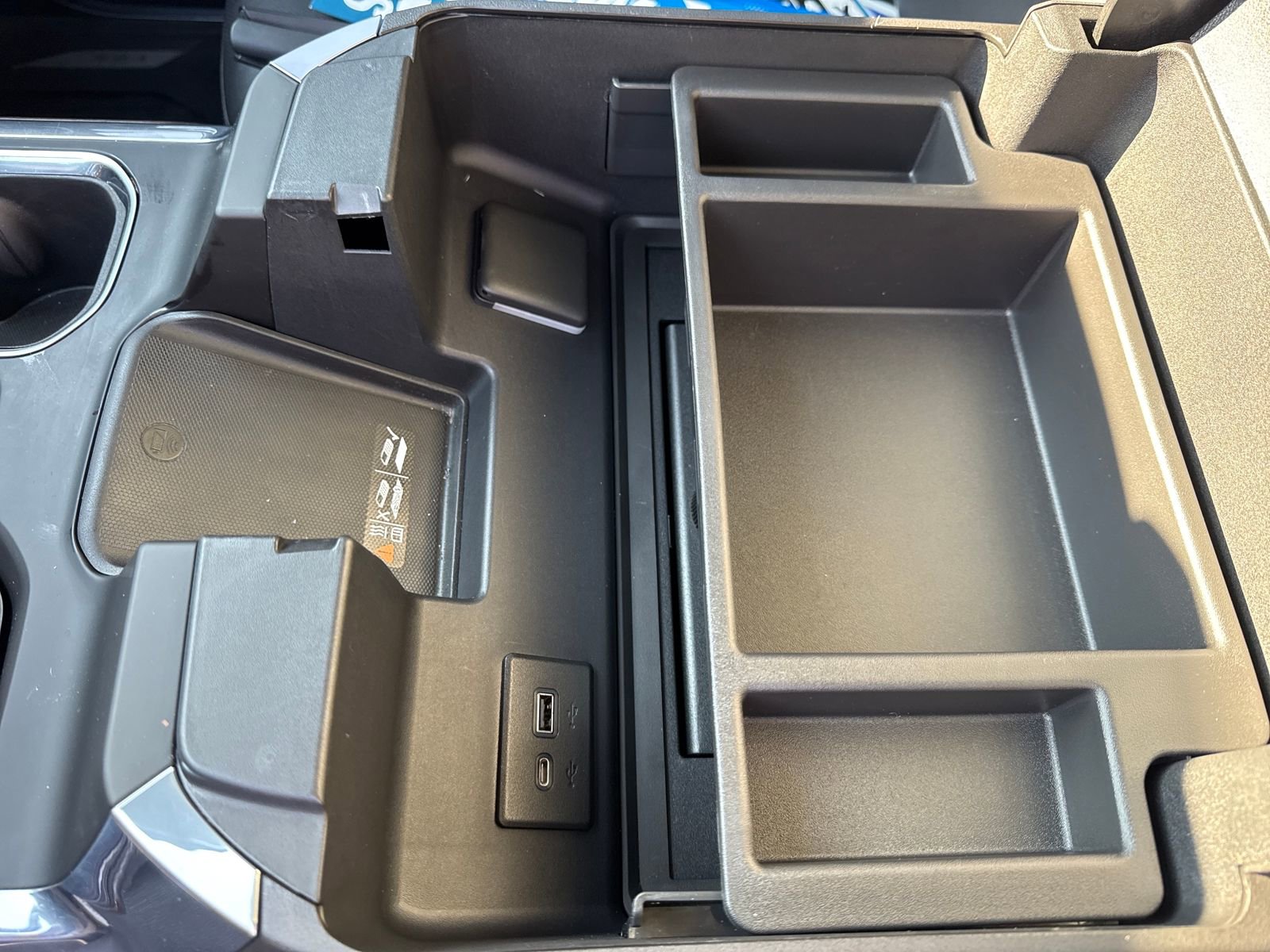 Used 2022 GMC Sierra 1500 SLT w/ SLT Premium Plus Package image 26